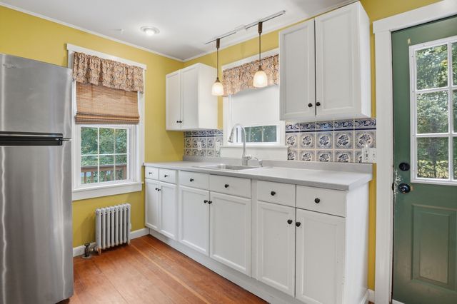 83 New Boston Road, Sturbridge, MA 01566