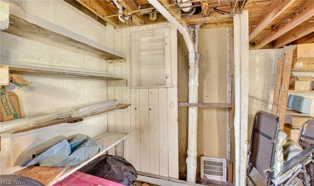 26 E Grace Street, Bedford, OH 44146