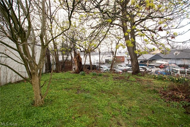 26 E Grace Street, Bedford, OH 44146