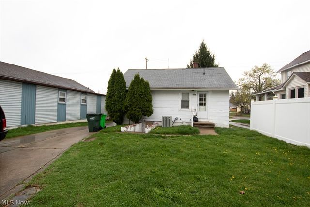 26 E Grace Street, Bedford, OH 44146