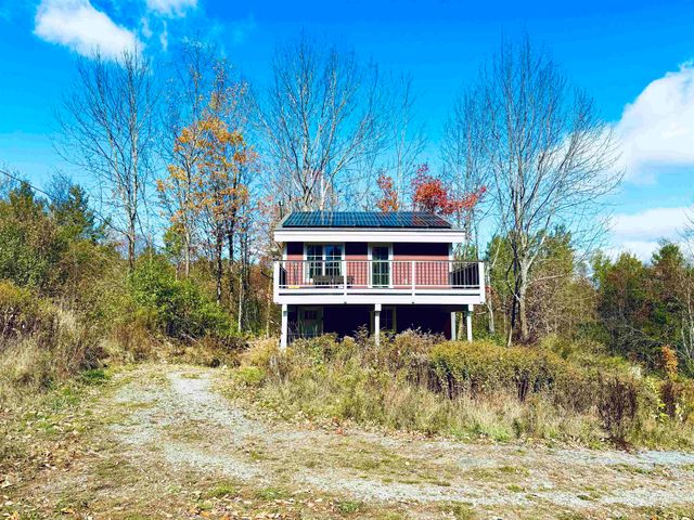 45 Emerson Road, Topsham, VT 05076