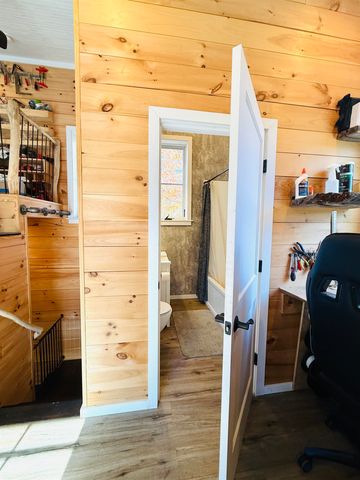 45 Emerson Road, Topsham, VT 05076