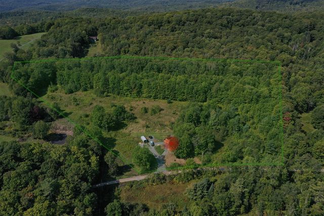 45 Emerson Road, Topsham, VT 05076