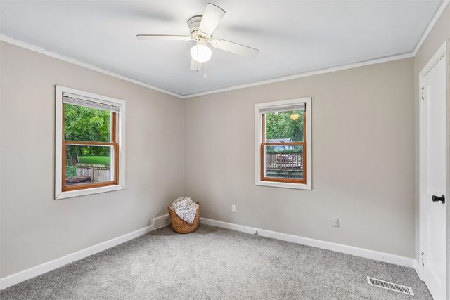 1037 65th Street, Windsor Heights, IA 50324