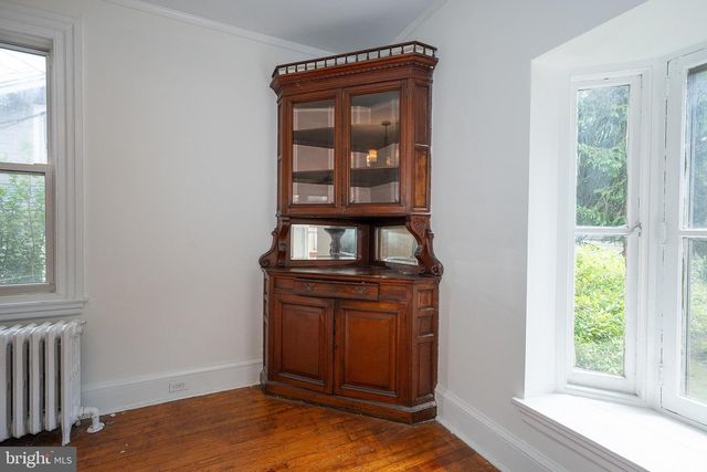 562 BARRETT AVE, Haverford, PA 19041