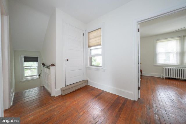 562 BARRETT AVE, Haverford, PA 19041
