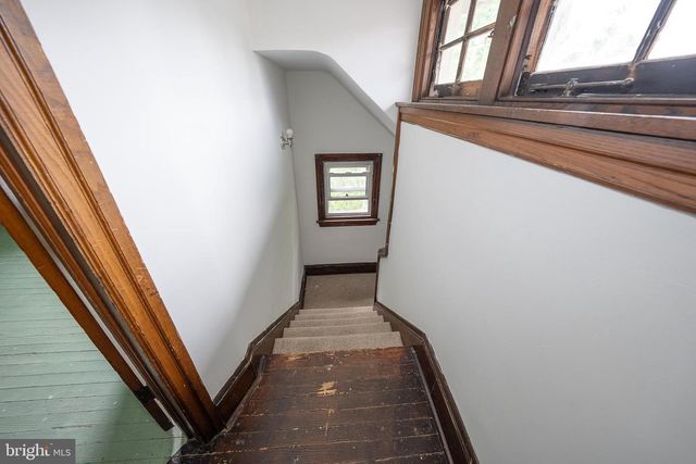 562 BARRETT AVE, Haverford, PA 19041