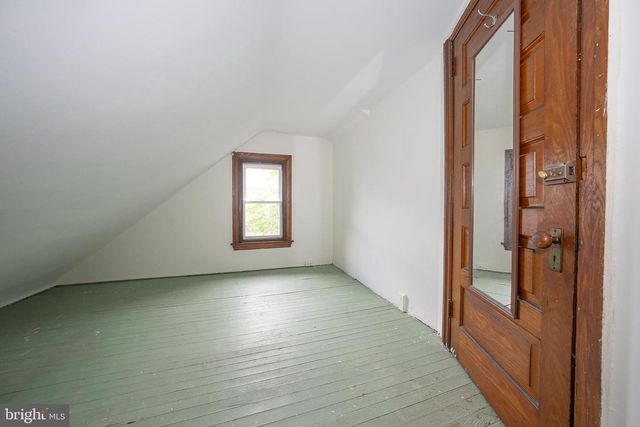 562 BARRETT AVE, Haverford, PA 19041