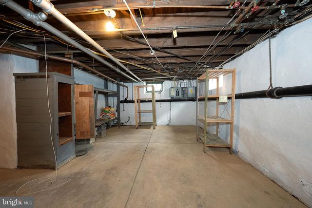 562 BARRETT AVE, Haverford, PA 19041