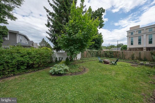 562 BARRETT AVE, Haverford, PA 19041