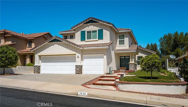1038 S Cascade Lane, Anaheim Hills, CA 92808