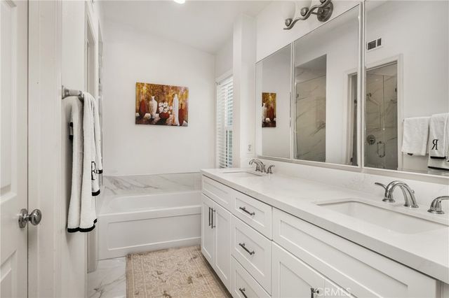 1038 S Cascade Lane, Anaheim Hills, CA 92808