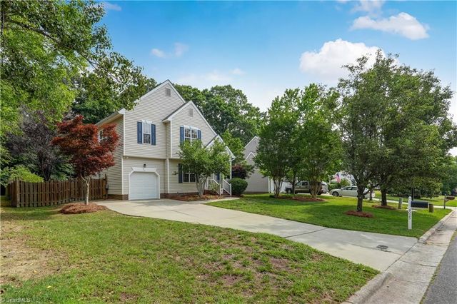 4025 Queens Grant Road, Jamestown, NC 27282