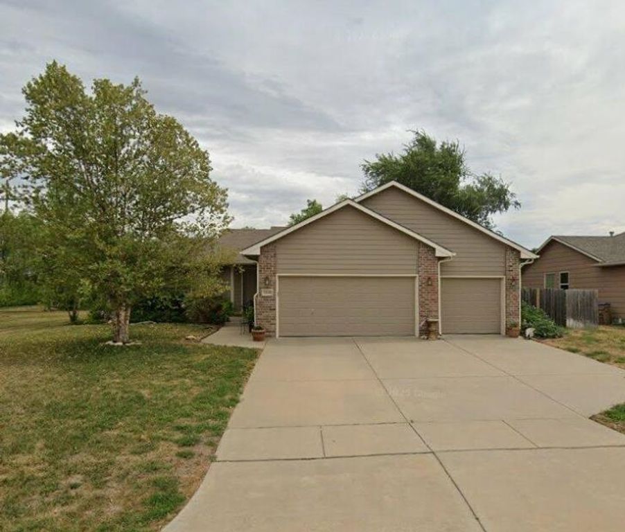 6840 N Wendell St, Park City, KS 67219