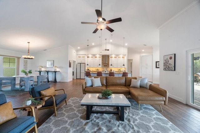 826 CHRISTINA CIRCLE, Oldsmar, FL 34677