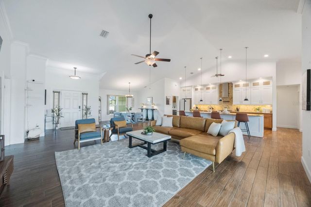 826 CHRISTINA CIRCLE, Oldsmar, FL 34677