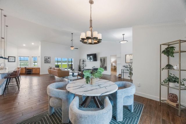 826 CHRISTINA CIRCLE, Oldsmar, FL 34677