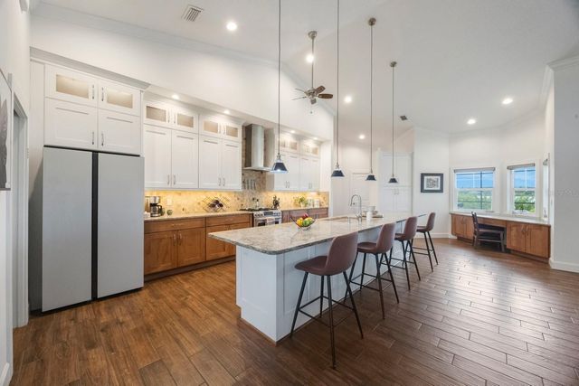 826 CHRISTINA CIRCLE, Oldsmar, FL 34677