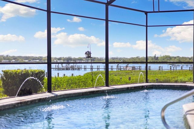 826 CHRISTINA CIRCLE, Oldsmar, FL 34677