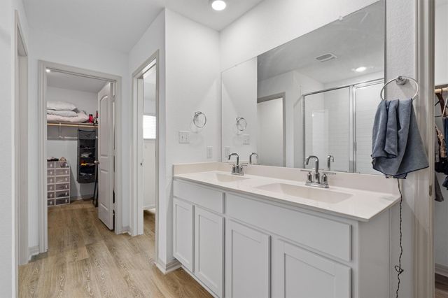 131 Aransas River RD, Hutto, TX 78634