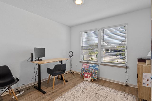 131 Aransas River RD, Hutto, TX 78634