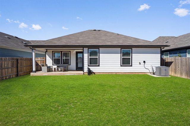 131 Aransas River RD, Hutto, TX 78634