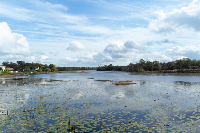 33 S COURTLAND BOULEVARD, Deltona, FL 32738