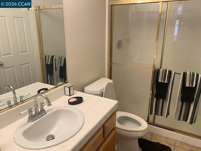 4700 Hunter Peak Ct, Antioch, CA 94531