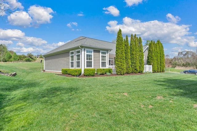 1028 Mayberry Hills WAY, Moneta, VA 24121