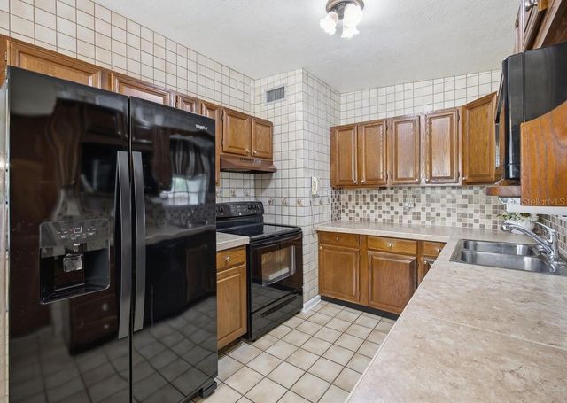 516 S HIGHLAND AVENUE, Winter Garden, FL 34787