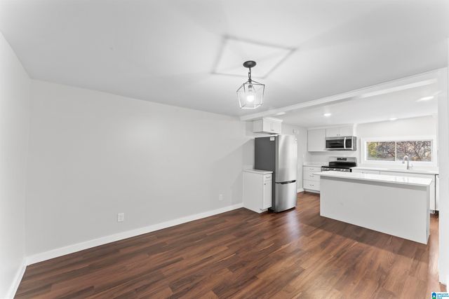 1244 BARK AVENUE SE, Leeds, AL 35094