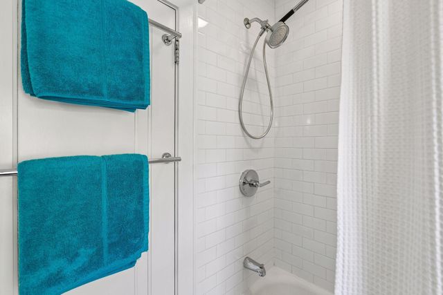 4817 11th Avenue S, Minneapolis, MN 55417