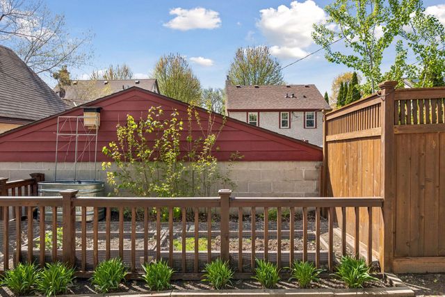 4817 11th Avenue S, Minneapolis, MN 55417