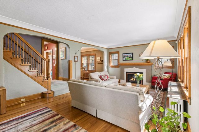 4817 11th Avenue S, Minneapolis, MN 55417