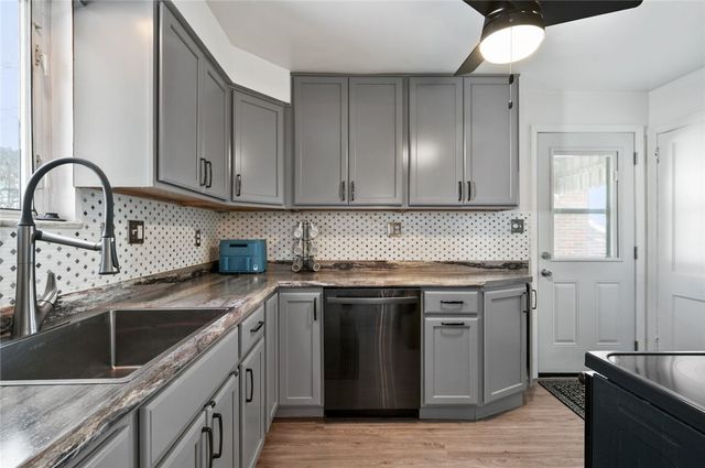 6617 Landview, Squirrel Hill, PA 15217