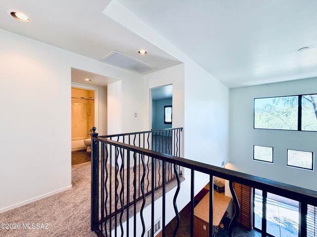 4156 N Fortune Loop, Tucson, AZ 85719