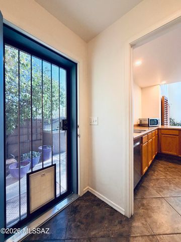 4156 N Fortune Loop, Tucson, AZ 85719