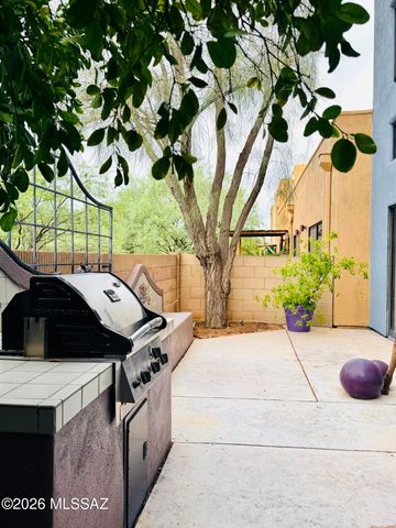 4156 N Fortune Loop, Tucson, AZ 85719