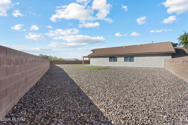 5495 W Durham Hills Street, Marana, AZ 85658