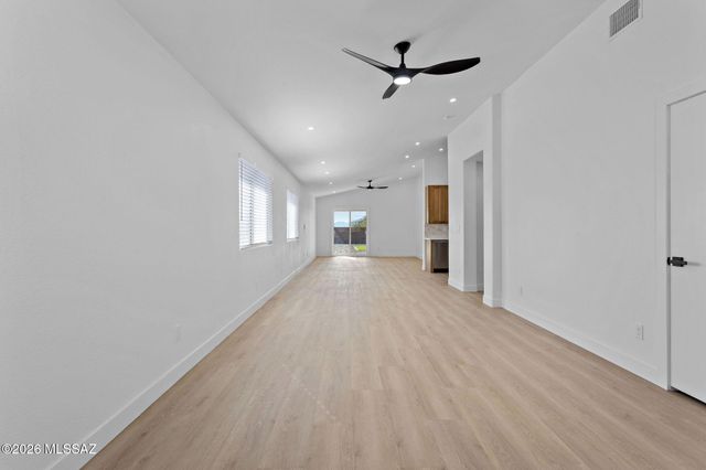 5495 W Durham Hills Street, Marana, AZ 85658