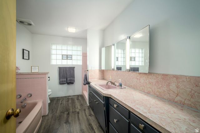 5310 N CANYON RD, Provo, UT 84604