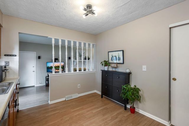659 Parliament Avenue, Columbus, OH 43230