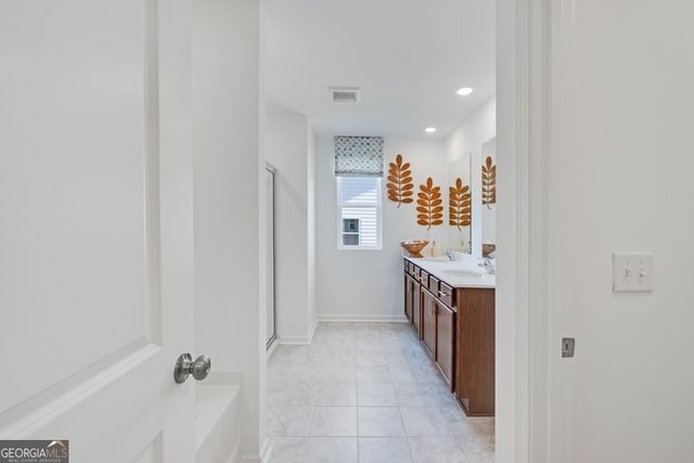 225 Groveton Court, Euharlee, GA 30145