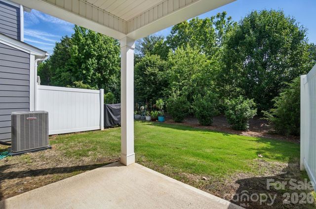 8018 Saluda Drive, Charlotte, NC 28269