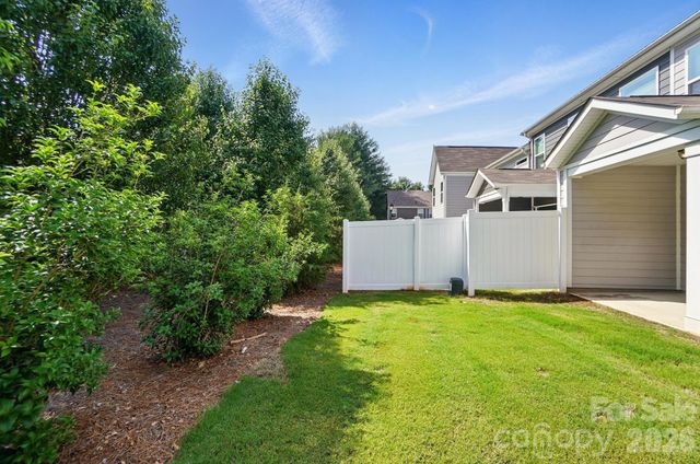 8018 Saluda Drive, Charlotte, NC 28269