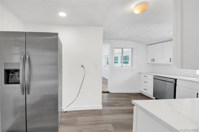 690 Gipsy Trail Road, Carmel, NY 10512