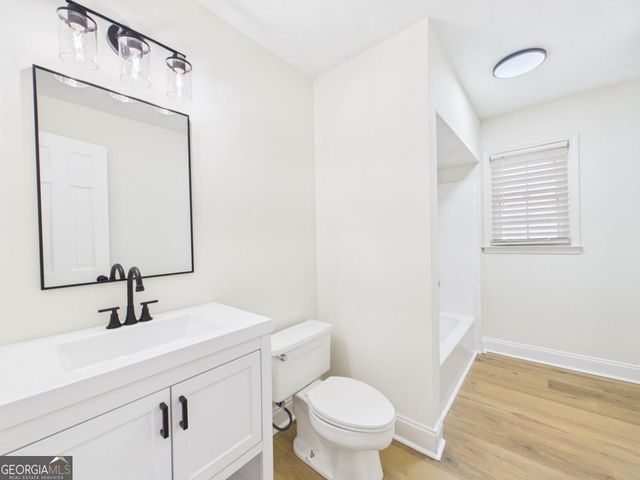 1400 Fieldgreen Overlook, Stone Mountain, GA 30088