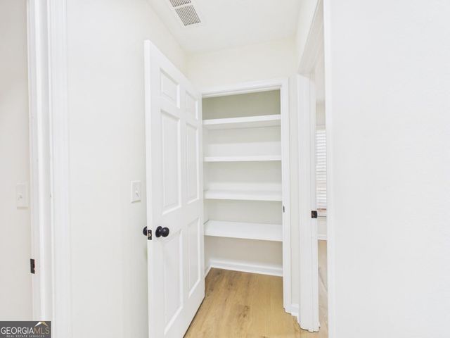 1400 Fieldgreen Overlook, Stone Mountain, GA 30088