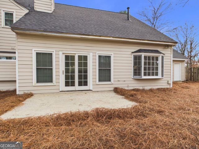 1400 Fieldgreen Overlook, Stone Mountain, GA 30088