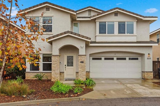 522 Mary Lane, El Cajon, CA 92021